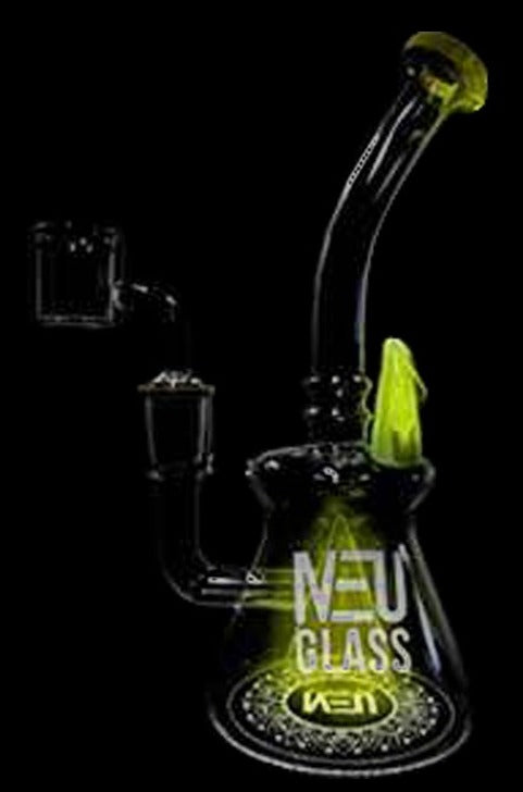 NEU UV Horn Drip Water Pipe - A Colorful Smoking Essential