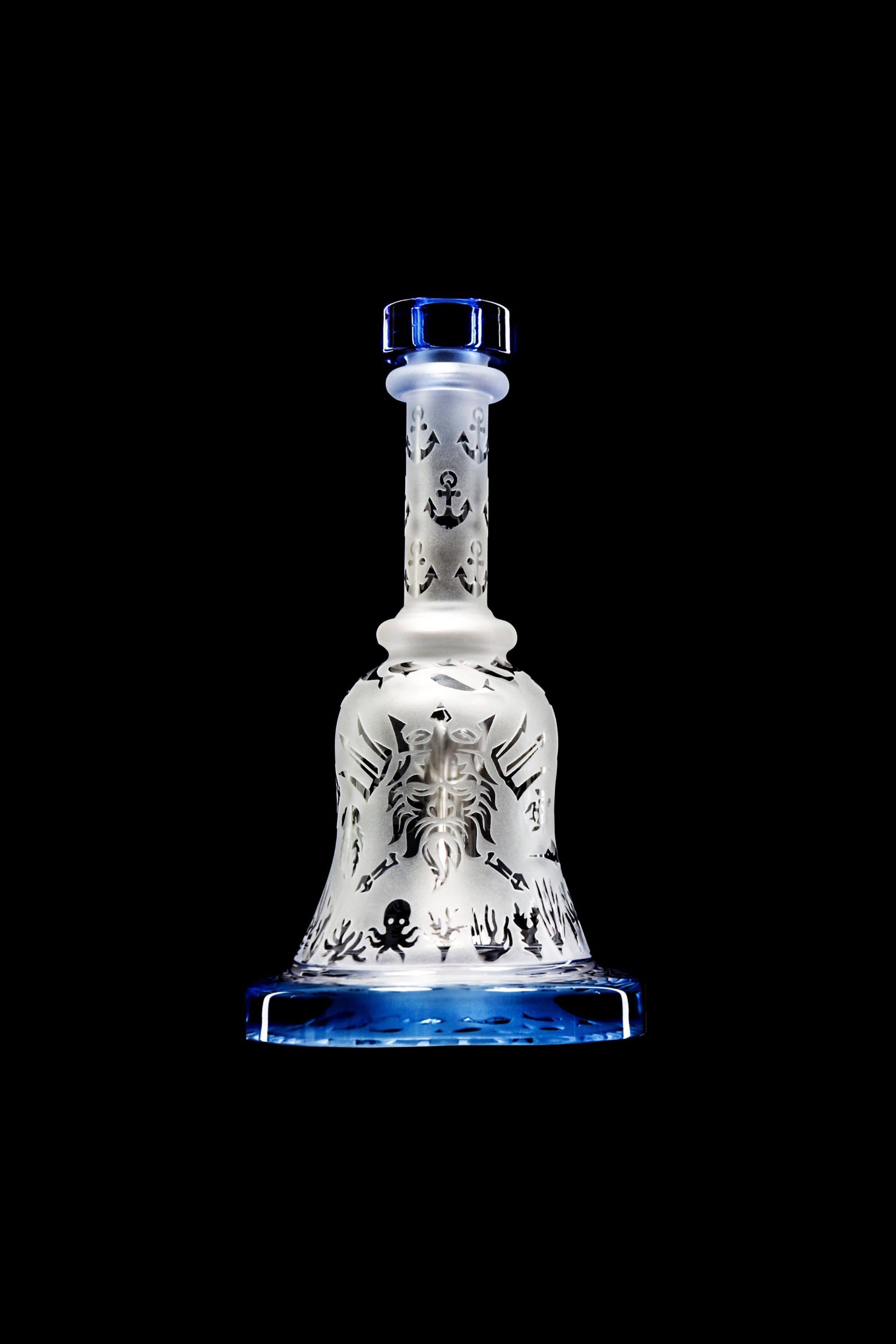 Calibear's Stunning Sandblasted Bell Ringer Water Pipe
