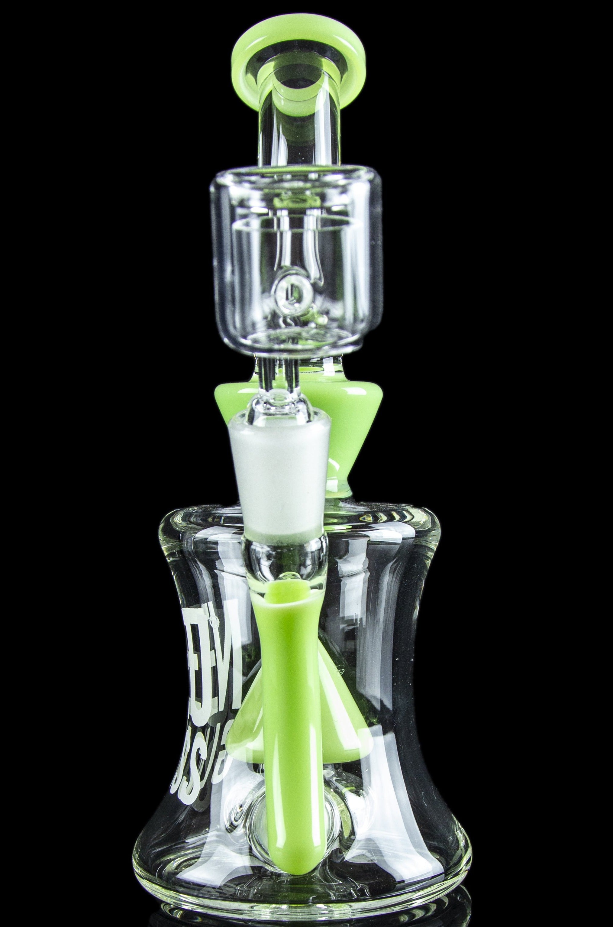 NEU Showerhead Cone Water Pipe - Your Ultimate Concentrate Companion