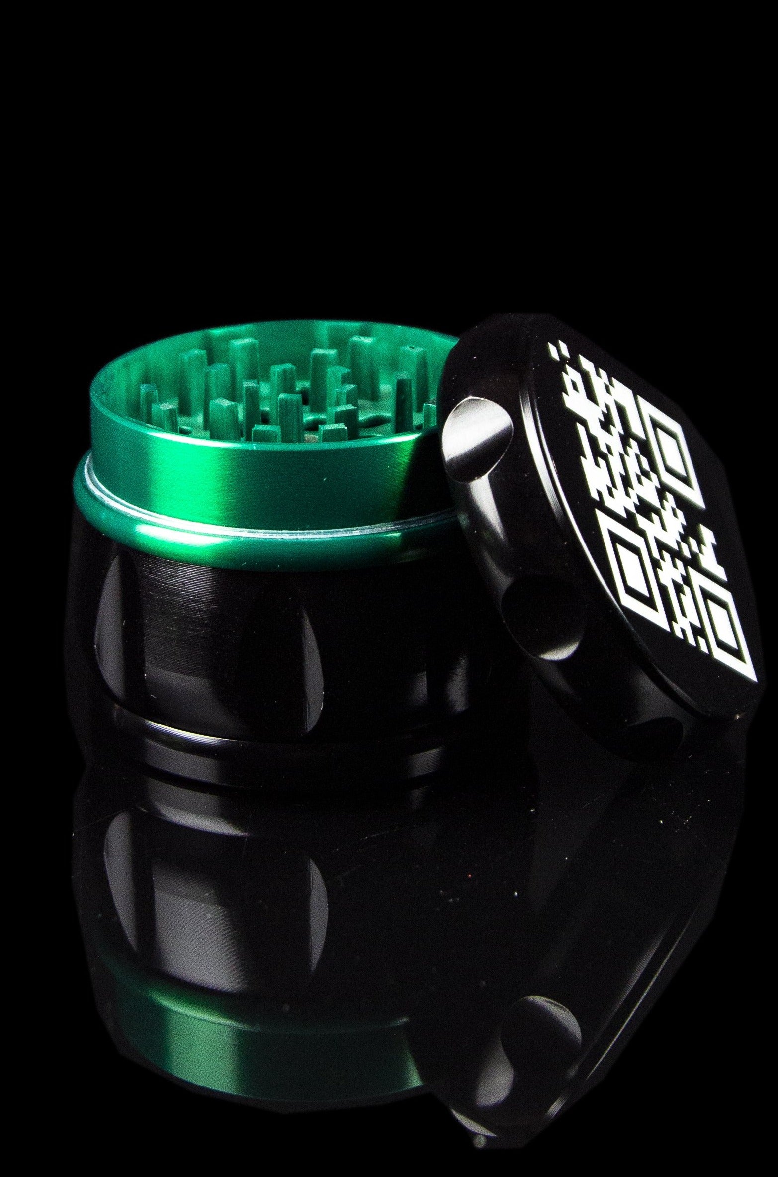 Tree Lock Box 4-Piece Pocket Grinder
