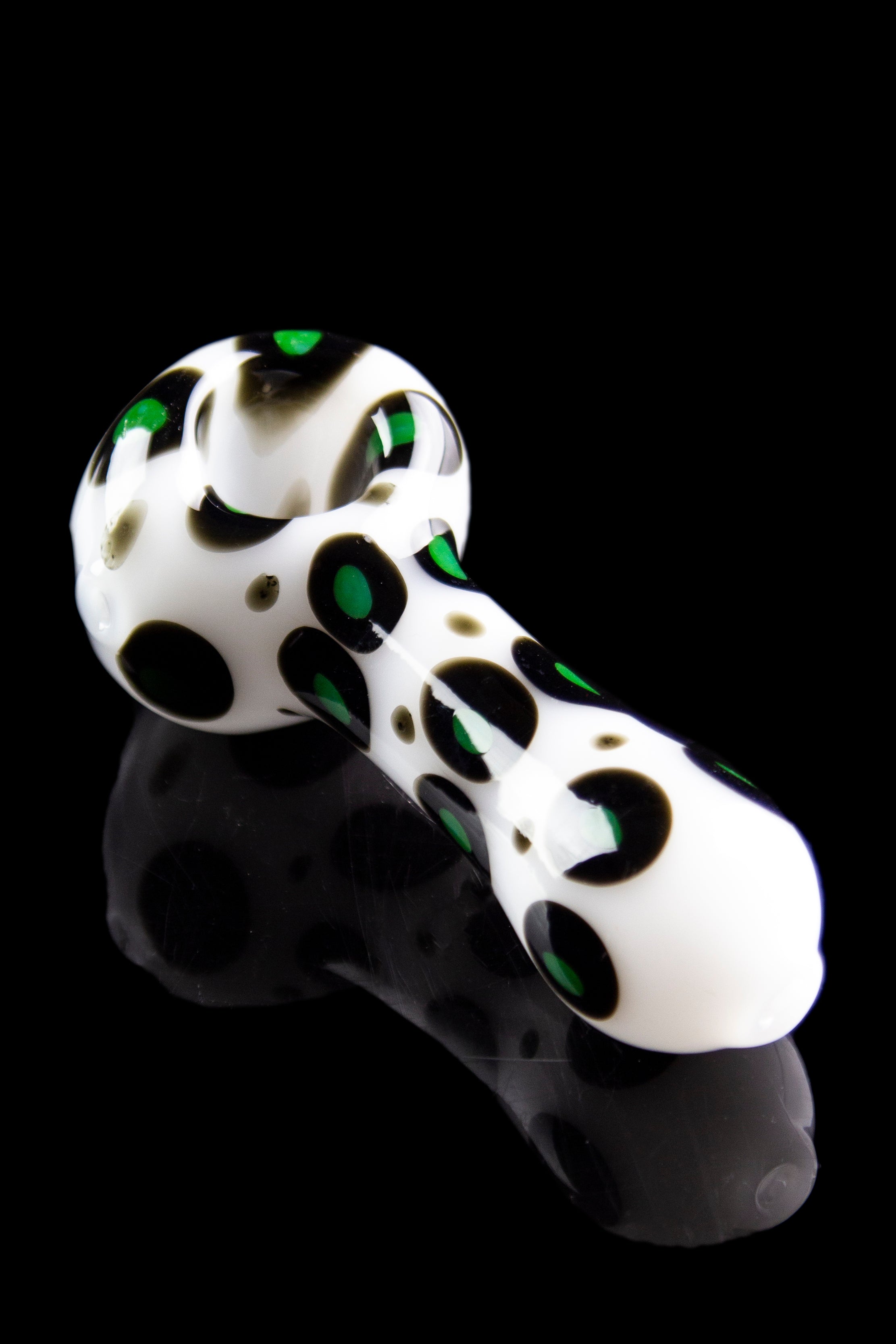 Stunning Leopard Print Hand Pipe