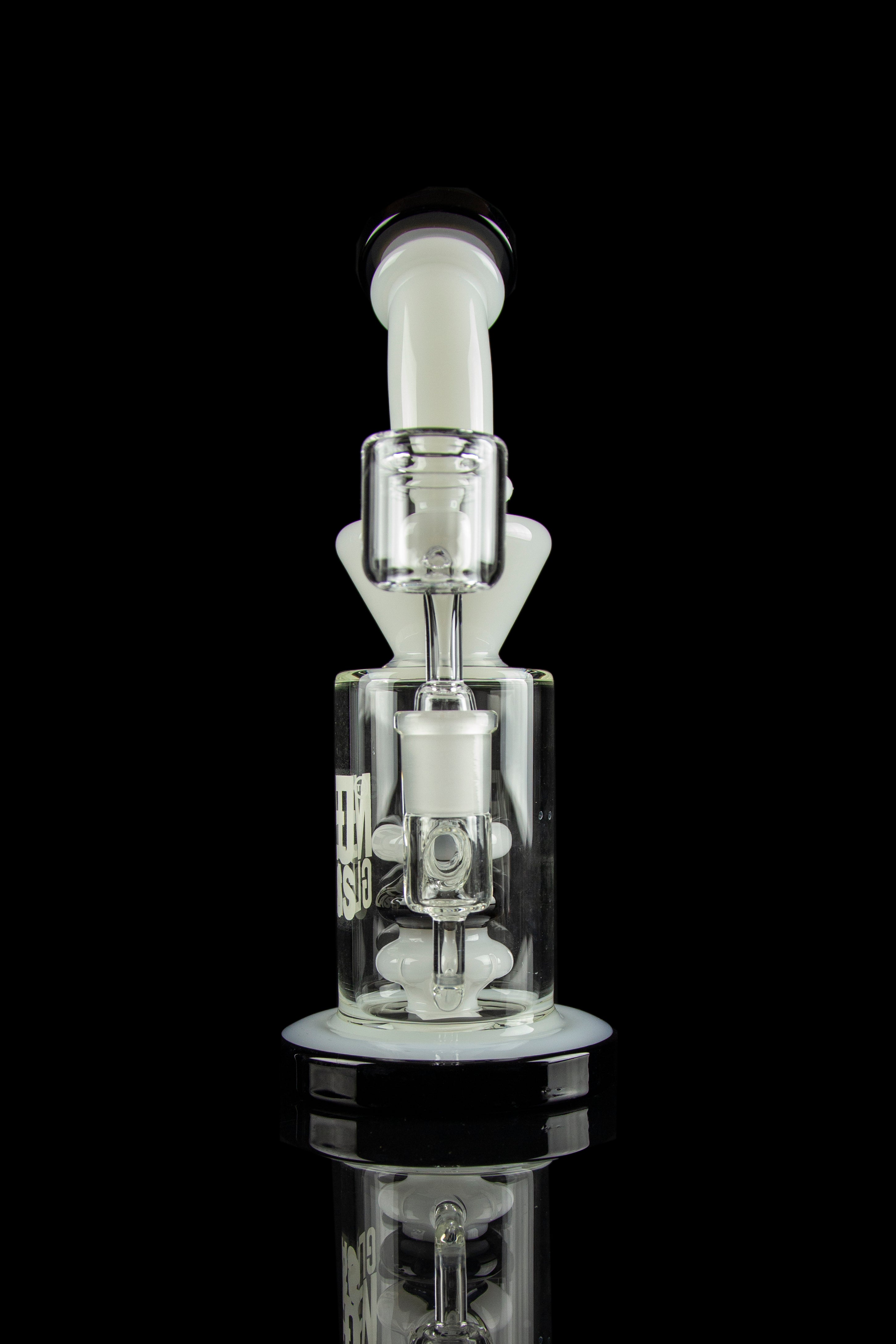 NEU Glass Concentrate Rig with Stunning Shower Head