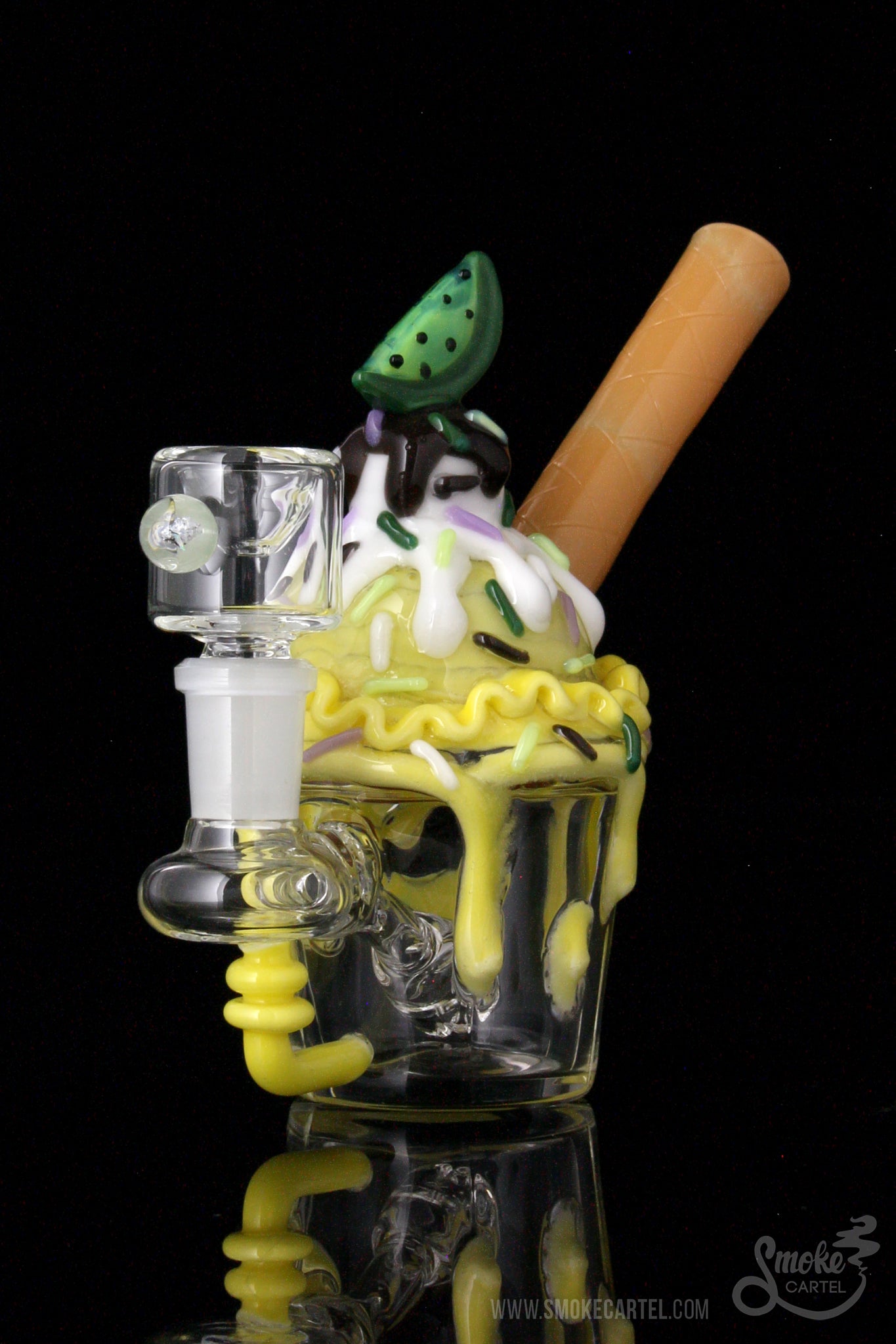 Empire Glassworks Key Lime Cupcake Nano Rig: A Sweet Smoking Delight