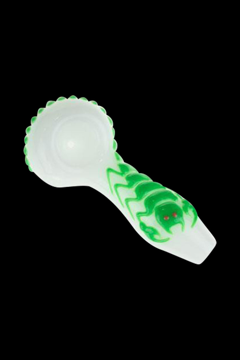 Enchanting Glow-in-the-Dark Scorpion Spoon Pipe