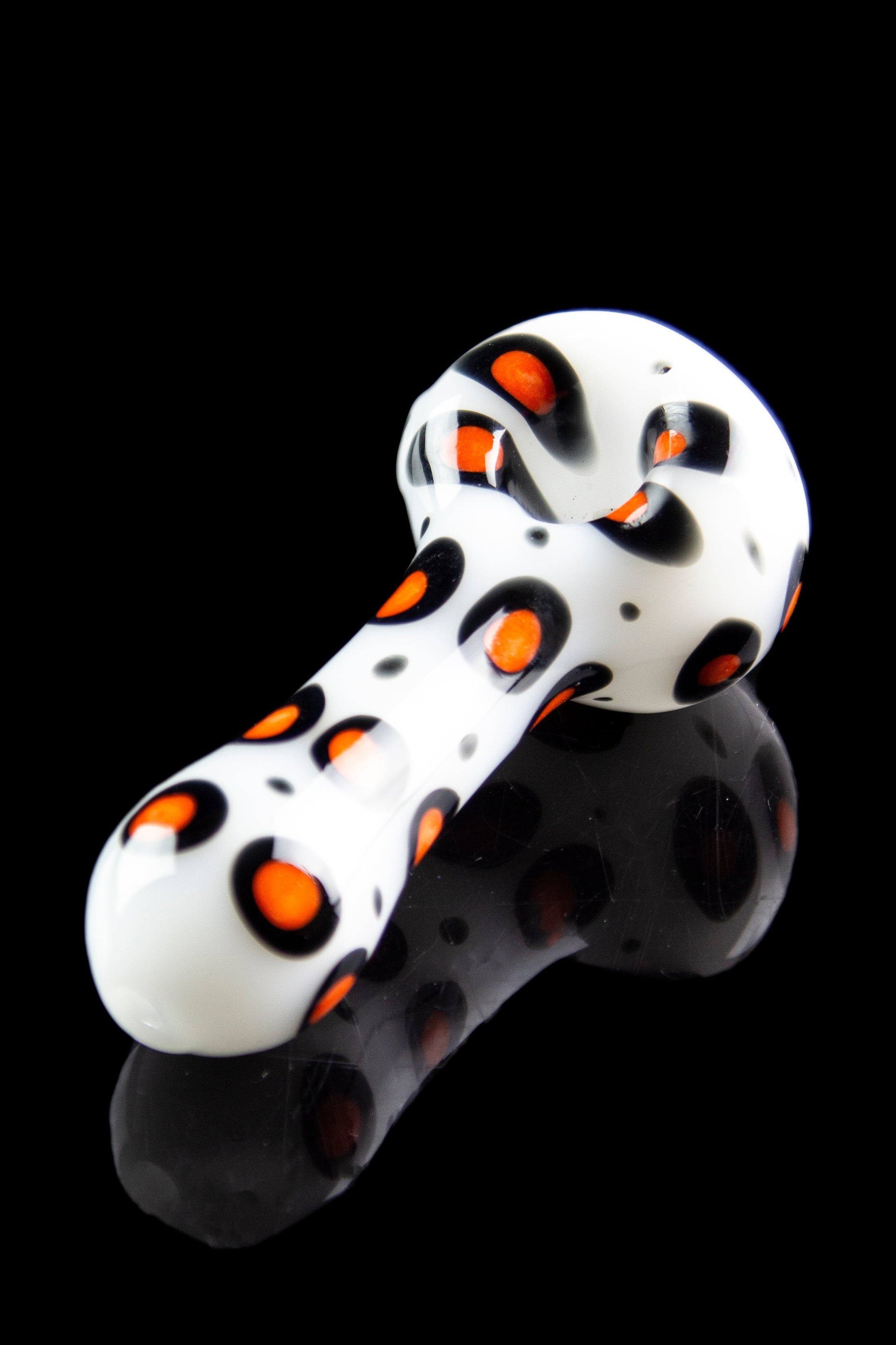 Stunning Leopard Print Hand Pipe