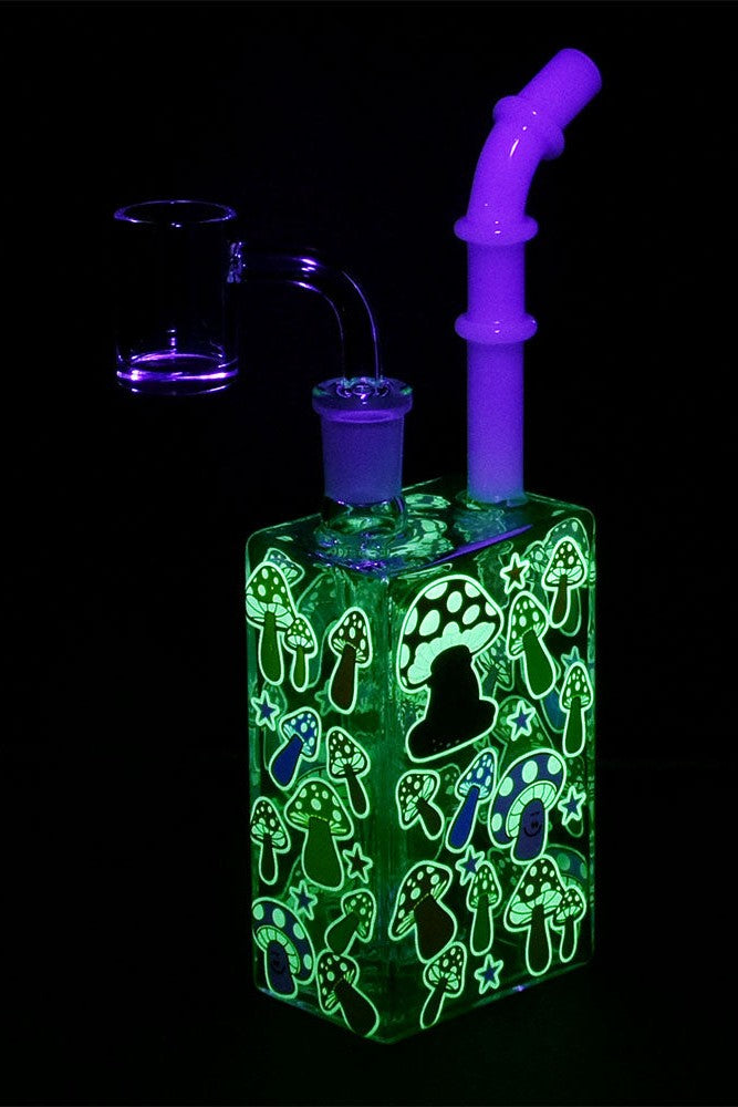 Enchanting Glow Mushroom Juice Box Dab Rig: Light Up Your Sessions!
