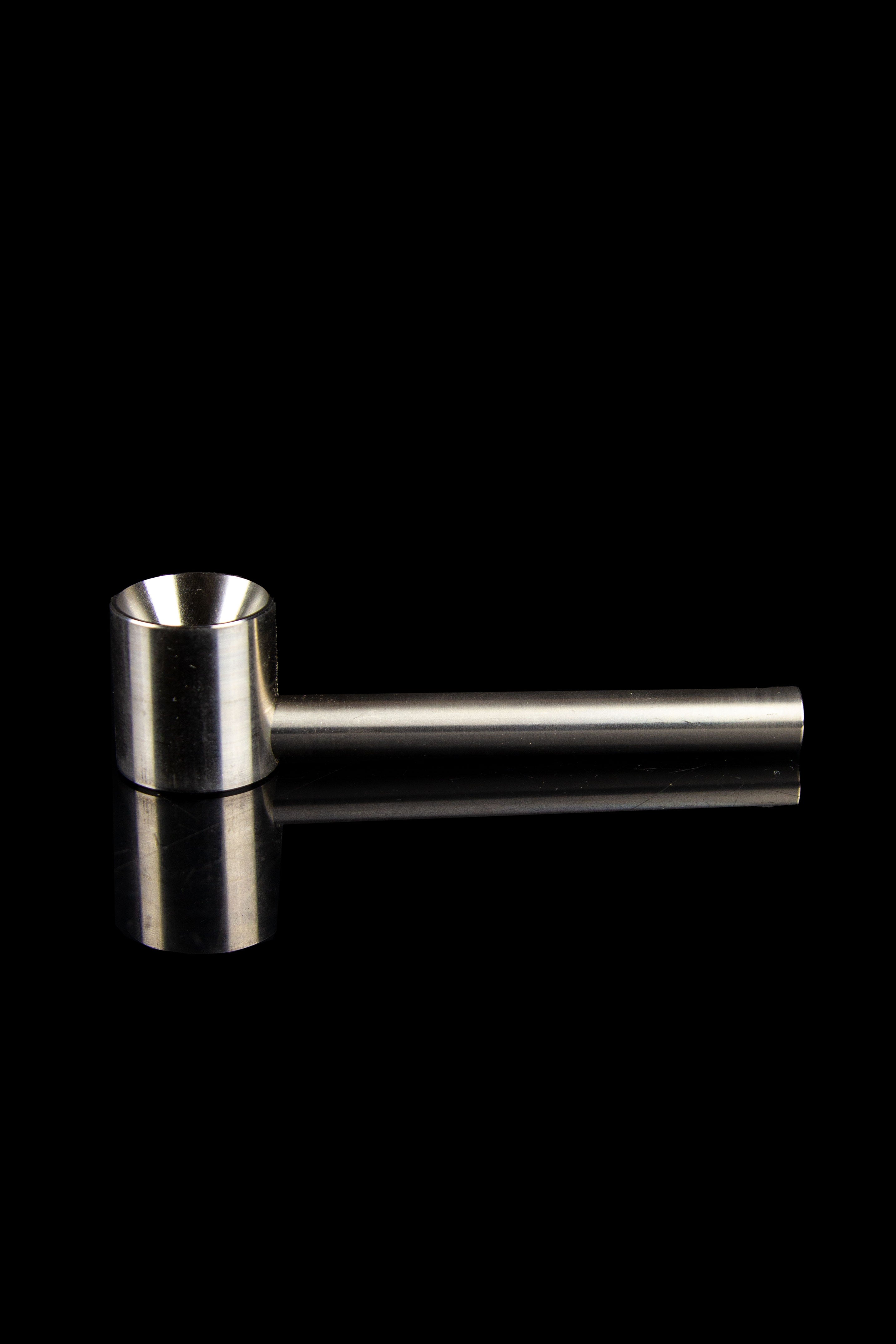Dangle Supply Titanium Smokey Hand Pipe - The Ultimate Smoking Companion