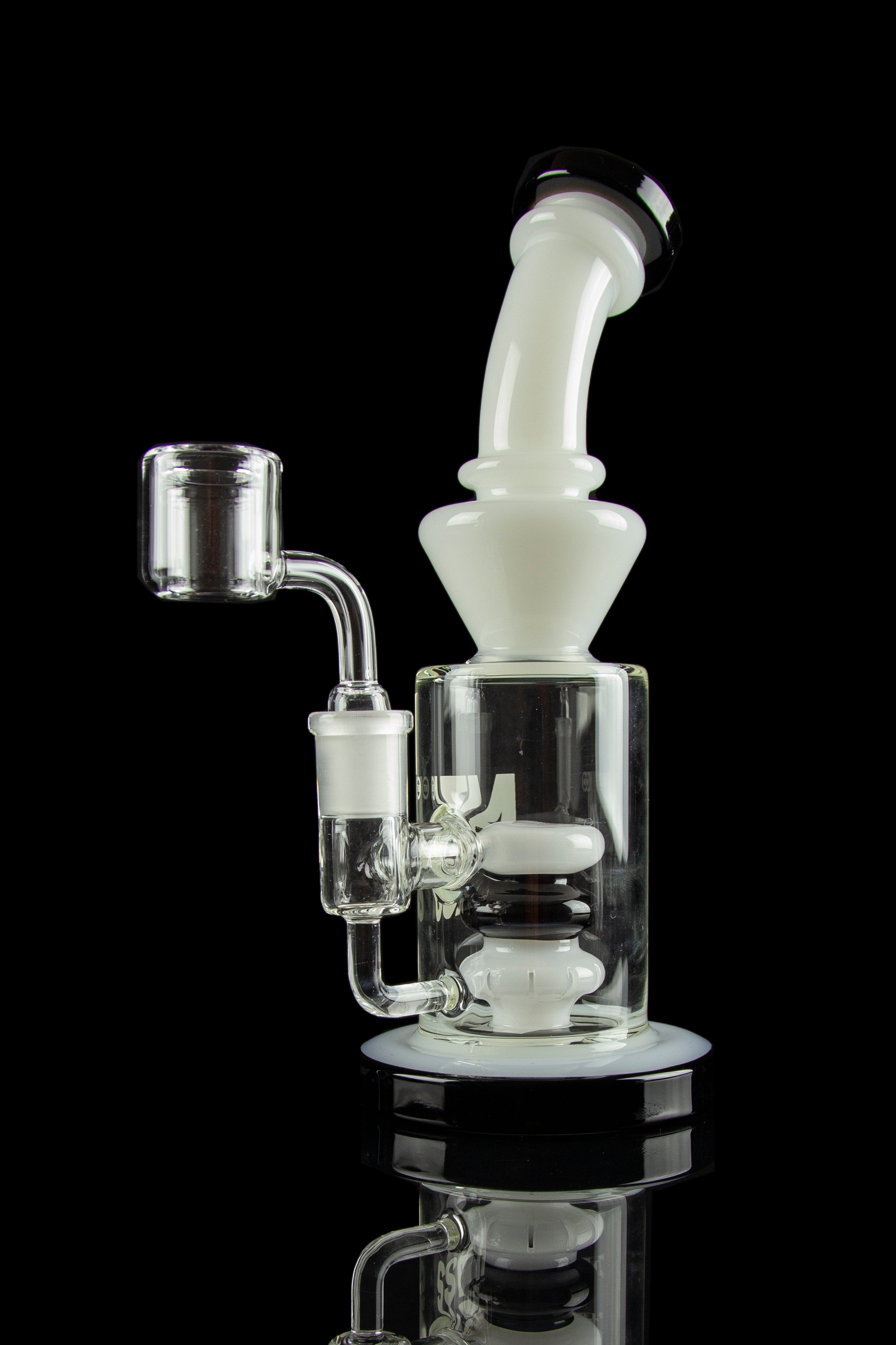 NEU Glass Concentrate Rig with Stunning Shower Head
