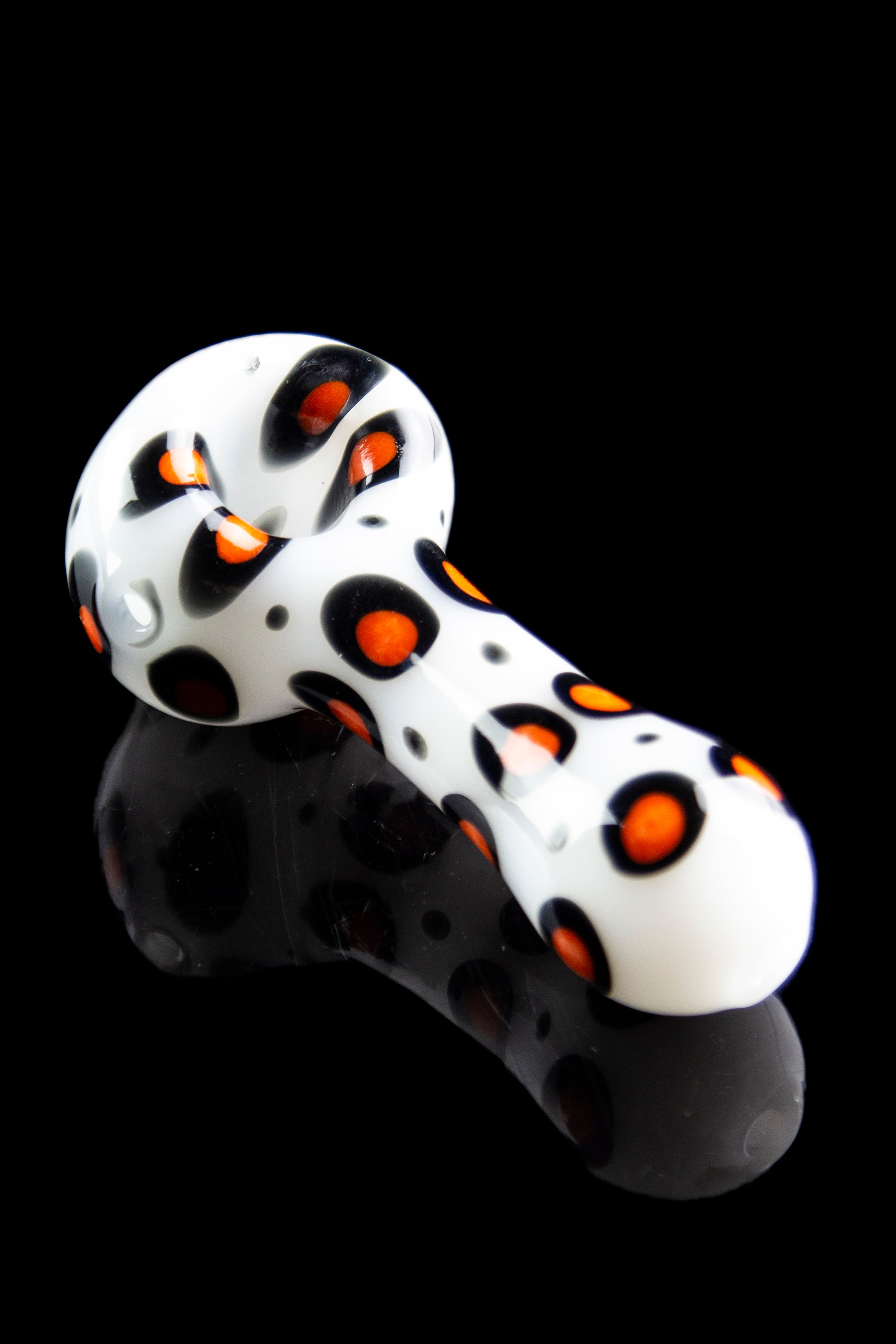 Stunning Leopard Print Hand Pipe